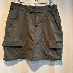 ATHLETA Olive Green Cargo Skort ~ Size 6